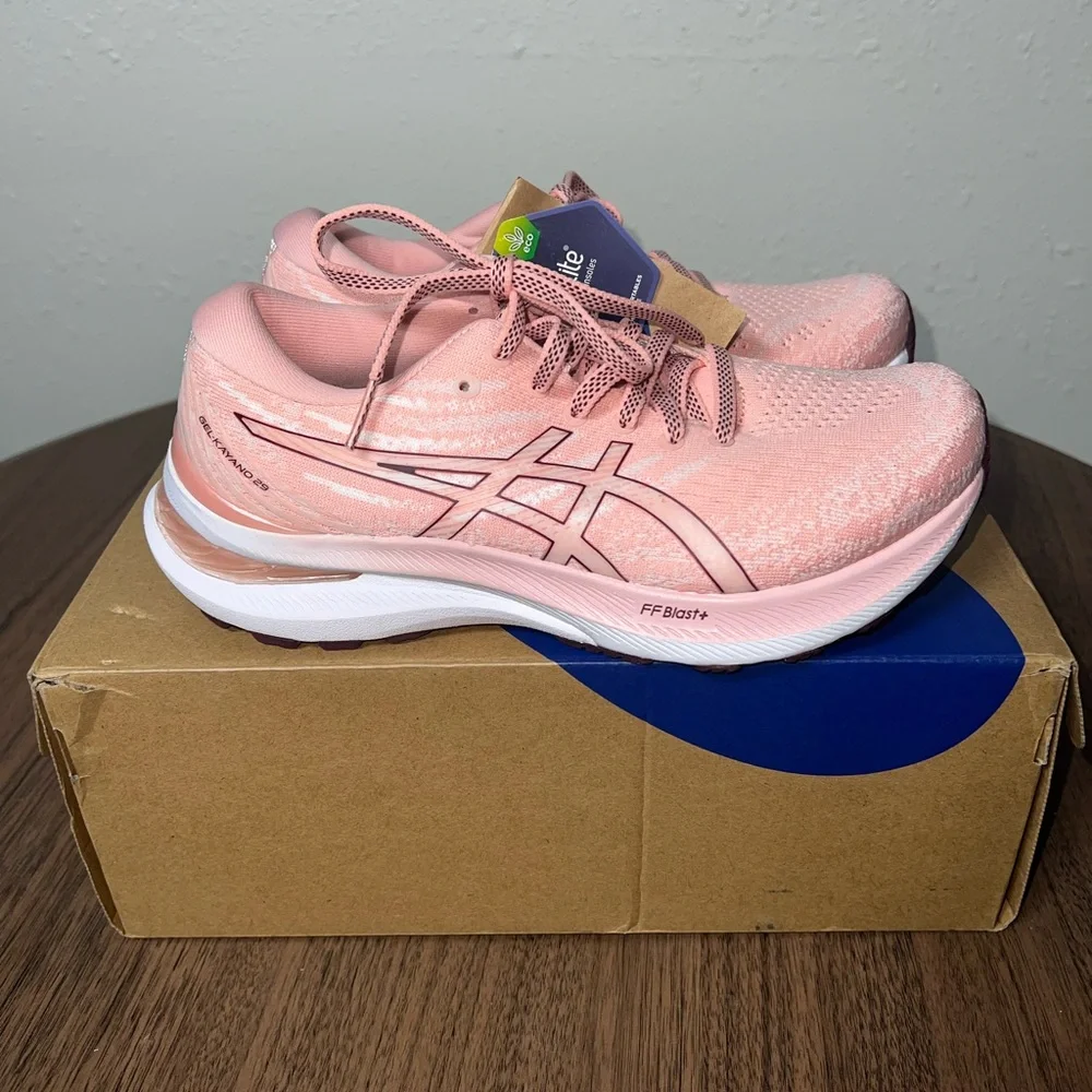 New with Box Asics GEL-KAYANO 29 Women Running Shoes‎ Size 6.5 - Picture 4 of 6